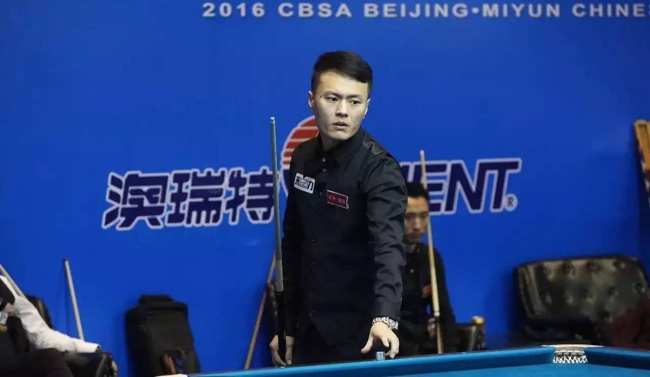 相比之下 相比之下